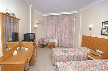 Hotell Riviera & Alanya